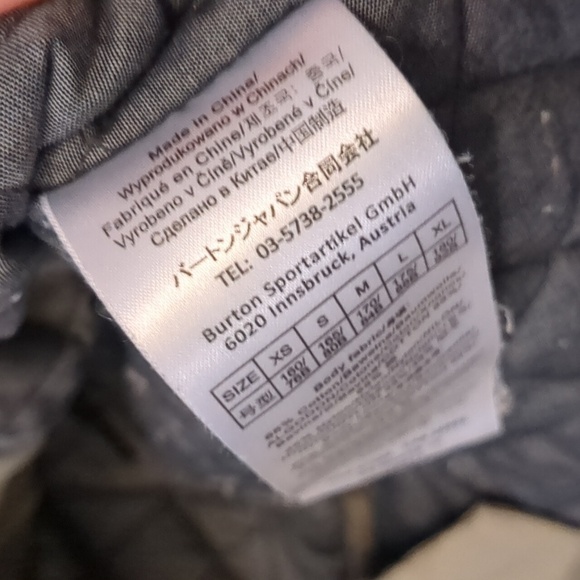 Burton tan winter coat size small - Picture 9 of 13